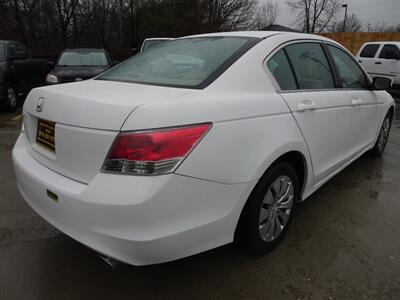 2009 Honda Accord LX   - Photo 6 - Cincinnati, OH 45255