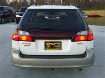 2000 Subaru Outback Limited   - Photo 5 - Cincinnati, OH 45255