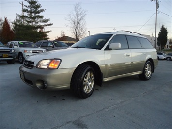 2000 Subaru Outback Limited   - Photo 11 - Cincinnati, OH 45255