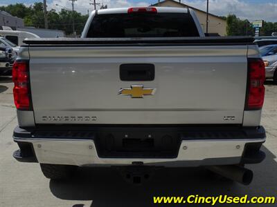 2015 Chevrolet Silverado 2500 LTZ - Photo 7 - Cincinnati, OH 45255