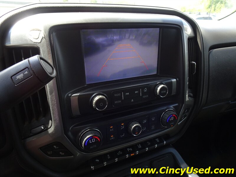 2015 Chevrolet Silverado 2500 LTZ - Photo 18 - Cincinnati, OH 45255