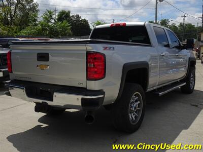 2015 Chevrolet Silverado 2500 LTZ - Photo 6 - Cincinnati, OH 45255