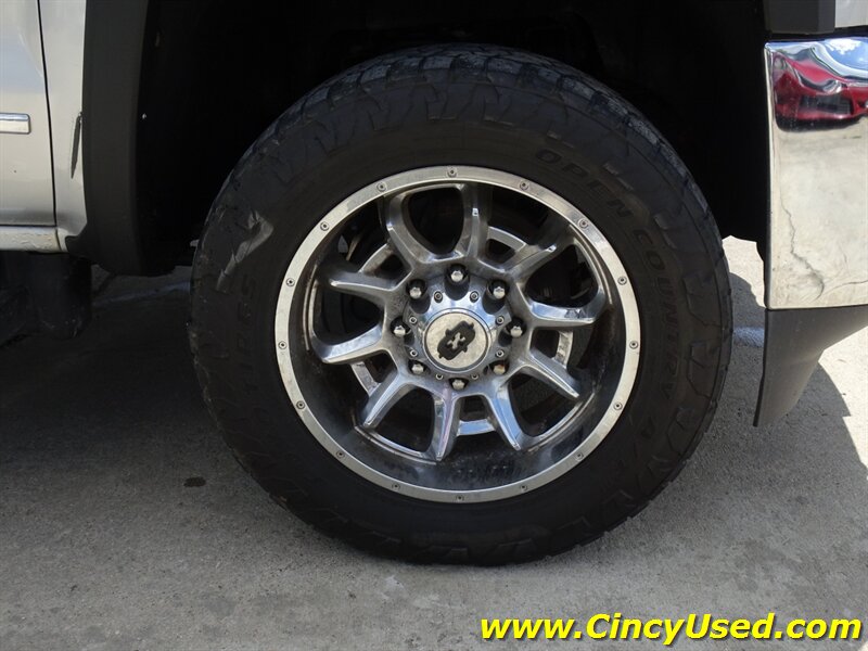 2015 Chevrolet Silverado 2500 LTZ - Photo 30 - Cincinnati, OH 45255