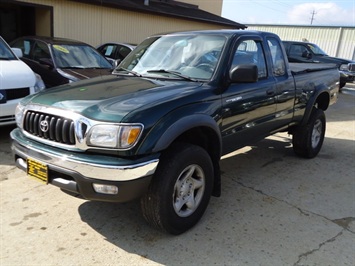 2001 Toyota Tacoma   - Photo 3 - Cincinnati, OH 45255