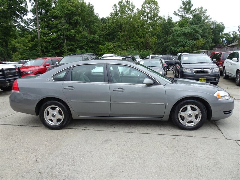 2007 Chevrolet Impala LT 3.5L V6 FWD - Photo 2 - Cincinnati, OH 45255