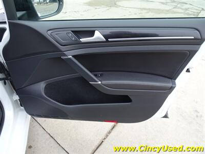 2015 Volkswagen Golf R 4Motion - Photo 30 - Cincinnati, OH 45255