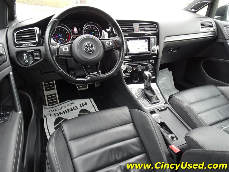 2015 Volkswagen Golf R 4Motion - Photo 10 - Cincinnati, OH 45255