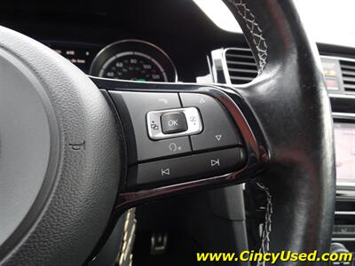 2015 Volkswagen Golf R 4Motion - Photo 27 - Cincinnati, OH 45255