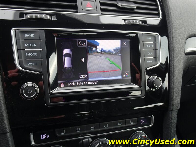 2015 Volkswagen Golf R 4Motion - Photo 22 - Cincinnati, OH 45255