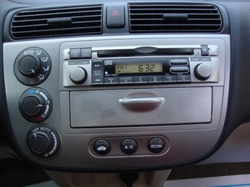 2003 Honda Civic Hybrid   - Photo 13 - Cincinnati, OH 45255