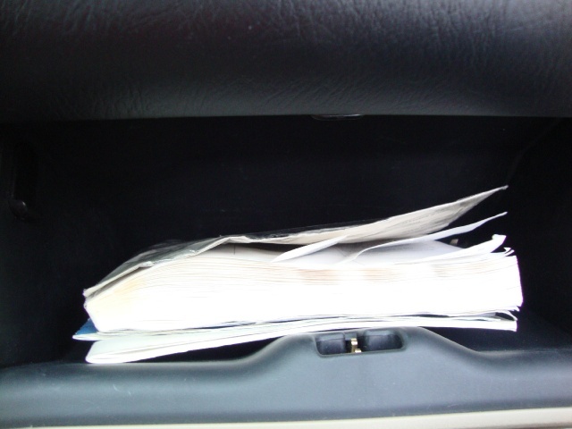 2003 Honda Civic Hybrid   - Photo 14 - Cincinnati, OH 45255