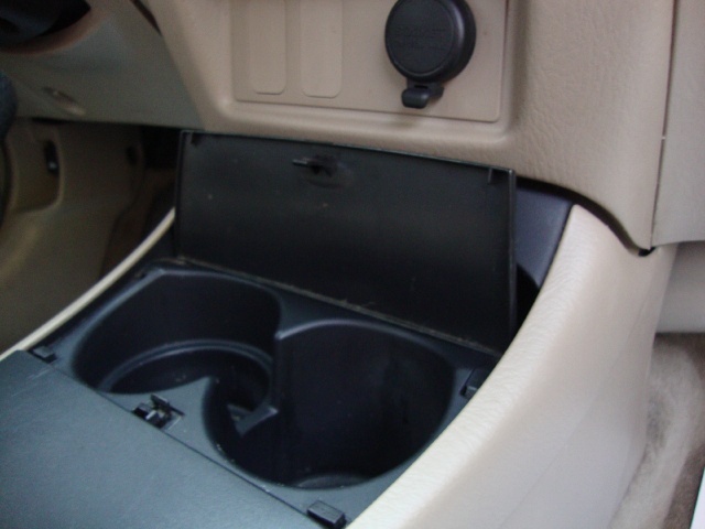 2003 Honda Civic Hybrid   - Photo 16 - Cincinnati, OH 45255