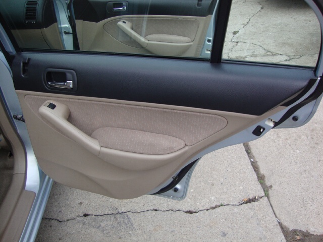 2003 Honda Civic Hybrid   - Photo 20 - Cincinnati, OH 45255