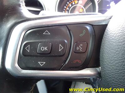 2020 Jeep Gladiator Sport   - Photo 22 - Cincinnati, OH 45255