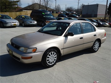 1995 TOYOTA COROLLA   - Photo 3 - Cincinnati, OH 45255