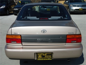 1995 TOYOTA COROLLA   - Photo 5 - Cincinnati, OH 45255