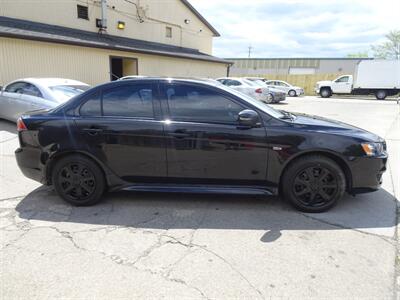 2015 Mitsubishi Lancer ES  2.0L I4 FWD - Photo 4 - Cincinnati, OH 45255