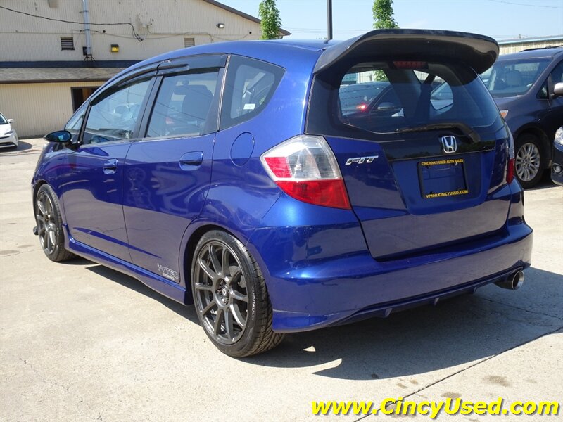 2009 Honda Fit Sport - Photo 9 - Cincinnati, OH 45255