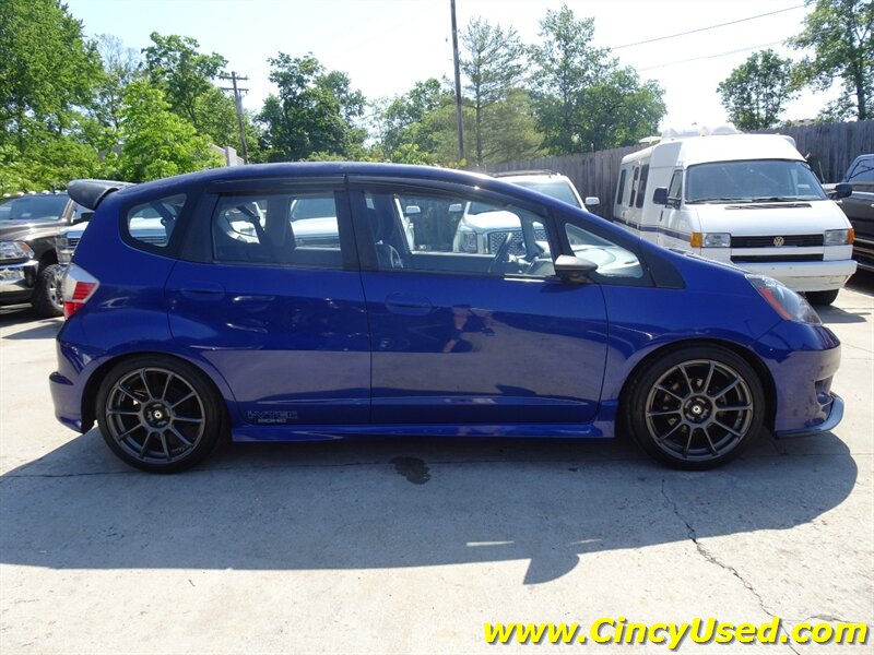 2009 Honda Fit Sport - Photo 5 - Cincinnati, OH 45255