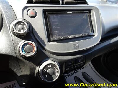 2009 Honda Fit Sport - Photo 20 - Cincinnati, OH 45255