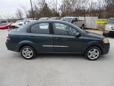 2010 Chevrolet Aveo LT  I4 FWD - Photo 5 - Cincinnati, OH 45255