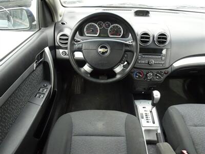 2010 Chevrolet Aveo LT  I4 FWD - Photo 23 - Cincinnati, OH 45255