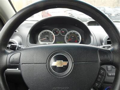 2010 Chevrolet Aveo LT  I4 FWD - Photo 61 - Cincinnati, OH 45255