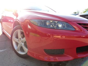 2004 Mazda Mazda6 i   - Photo 14 - Cincinnati, OH 45255