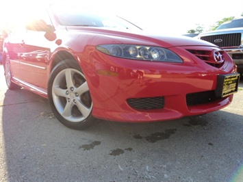 2004 Mazda Mazda6 i   - Photo 10 - Cincinnati, OH 45255