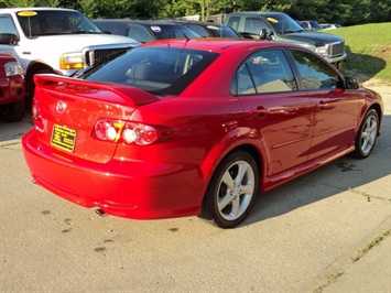 2004 Mazda Mazda6 i   - Photo 6 - Cincinnati, OH 45255