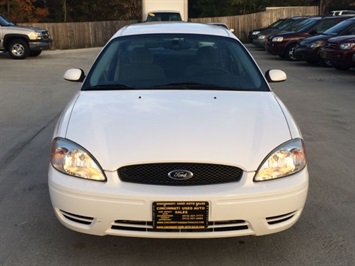 2005 Ford Taurus SEL   - Photo 2 - Cincinnati, OH 45255