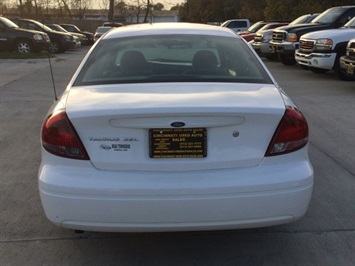 2005 Ford Taurus SEL   - Photo 5 - Cincinnati, OH 45255