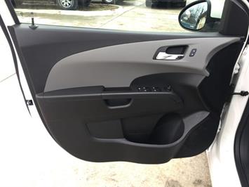 2014 Chevrolet Sonic LTZ Auto   - Photo 23 - Cincinnati, OH 45255