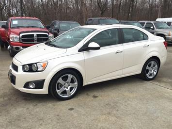 2014 Chevrolet Sonic LTZ Auto   - Photo 3 - Cincinnati, OH 45255