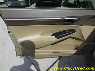 2007 Honda Civic EX  1.8L I4 FWD - Photo 27 - Cincinnati, OH 45255