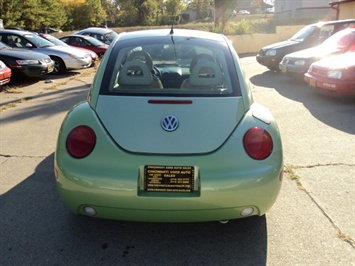 2001 Volkswagen New Beetle GLS   - Photo 5 - Cincinnati, OH 45255