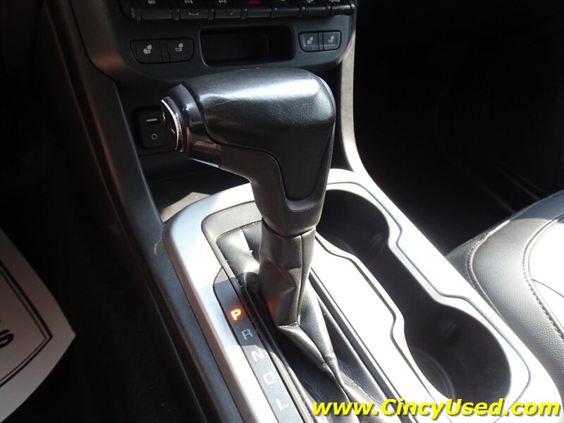 2018 Chevrolet Colorado ZR2 - Photo 16 - Cincinnati, OH 45255