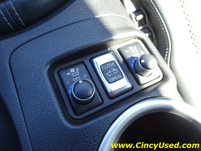 2012 Nissan 370Z Roadster Touring - Photo 18 - Cincinnati, OH 45255