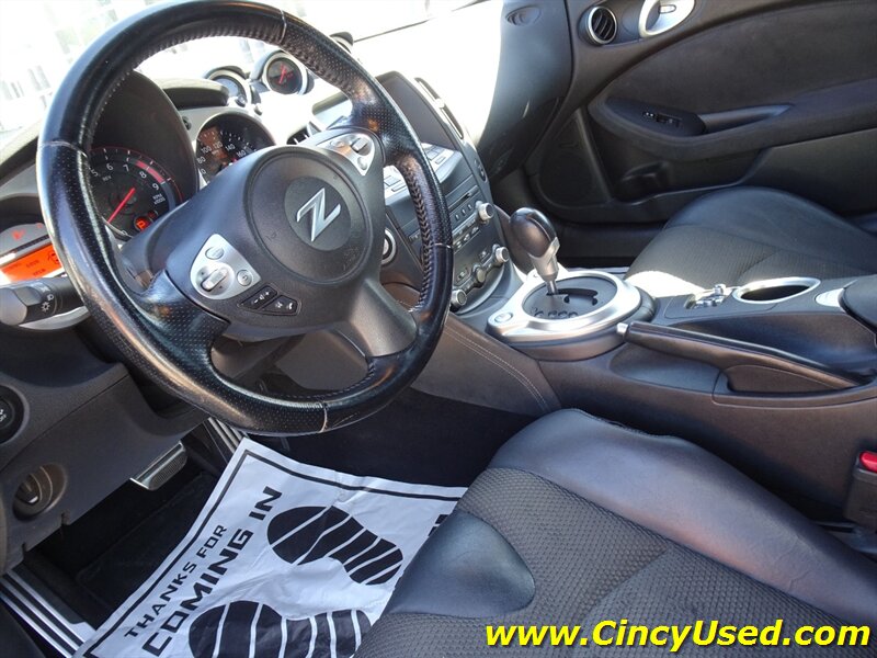 2012 Nissan 370Z Roadster Touring - Photo 15 - Cincinnati, OH 45255