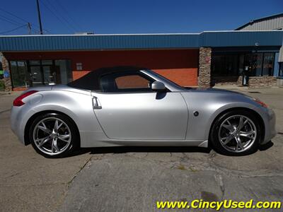2012 Nissan 370Z Roadster Touring   - Photo 7 - Cincinnati, OH 45255