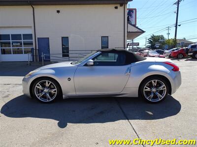 2012 Nissan 370Z Roadster Touring   - Photo 12 - Cincinnati, OH 45255