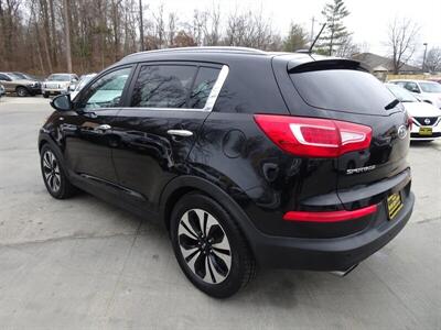 2011 Kia Sportage SX   - Photo 8 - Cincinnati, OH 45255