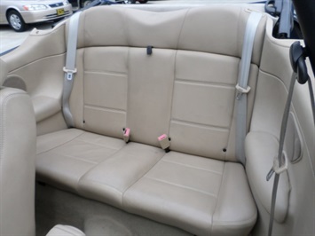 2001 Volkswagen Cabrio GLX   - Photo 15 - Cincinnati, OH 45255