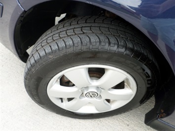 2001 Volkswagen Cabrio GLX   - Photo 25 - Cincinnati, OH 45255