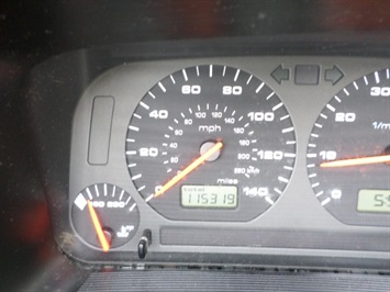 2001 Volkswagen Cabrio GLX   - Photo 19 - Cincinnati, OH 45255