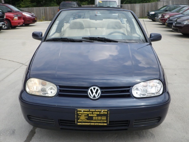 2001 Volkswagen Cabrio GLX - Photo 2 - Cincinnati, OH 45255
