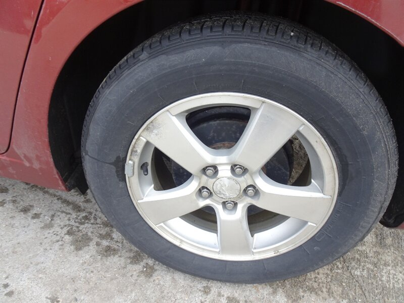 2012 Chevrolet Cruze LT - Photo 25 - Cincinnati, OH 45255