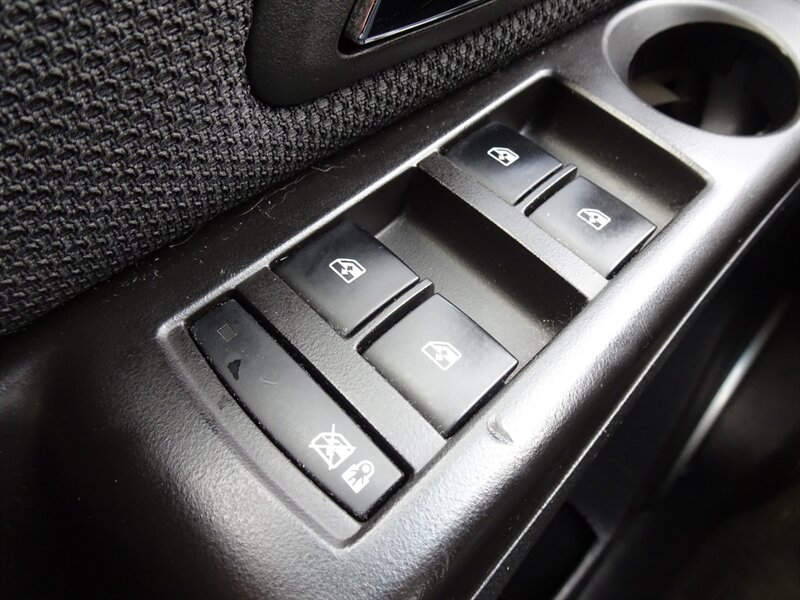 2012 Chevrolet Cruze LT - Photo 19 - Cincinnati, OH 45255