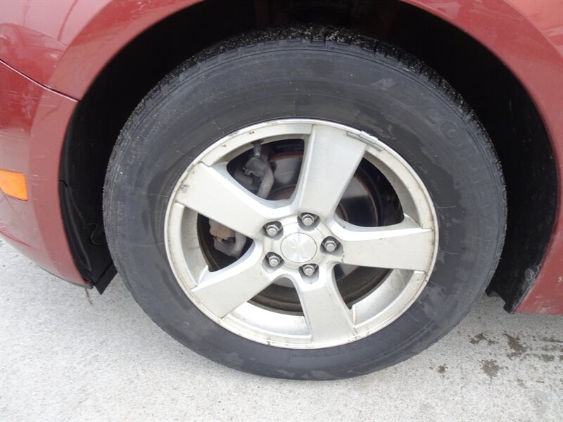 2012 Chevrolet Cruze LT - Photo 28 - Cincinnati, OH 45255