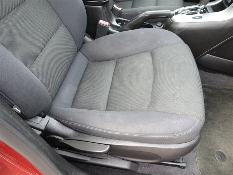 2012 Chevrolet Cruze LT - Photo 22 - Cincinnati, OH 45255